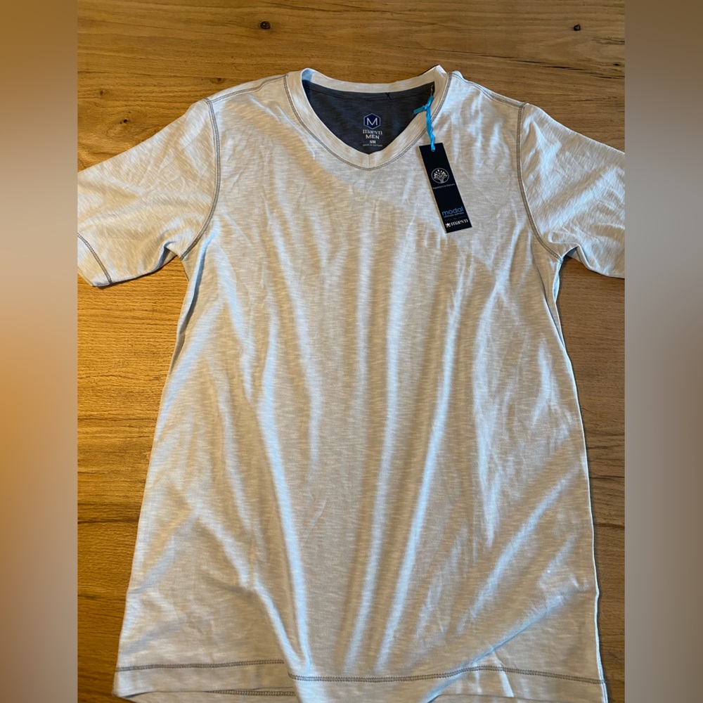 Maevn Short Sleeve V Neck‎ Tee Shirt Men’s Gray Small NWT